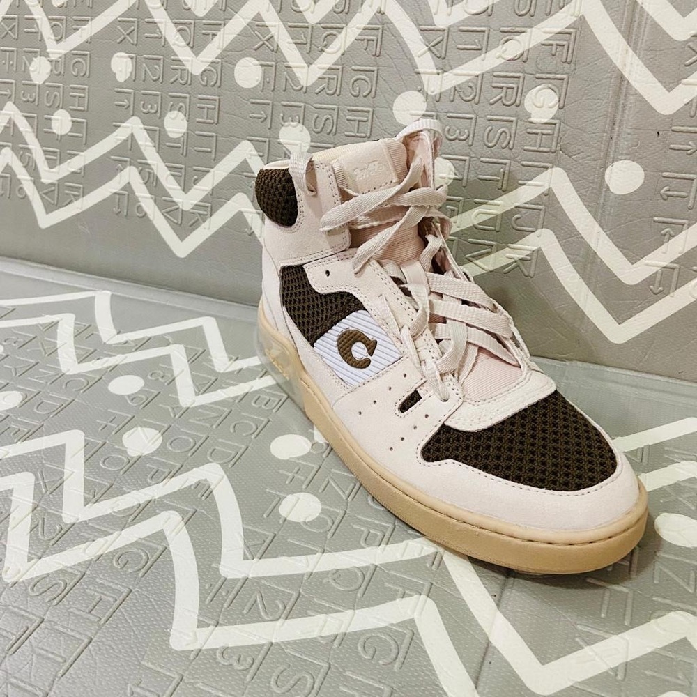 Coach limited edition high top shoes sneakers - Picture 6 of 8